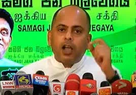 රතු - කොල අලි පැටව් ඩීල්