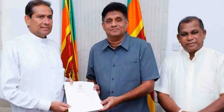 හිටපු මන්ත්‍රී දයාශ්‍රිත තිසේරාත් සජබයට