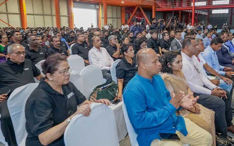 දකුණු ආසියාවේ දැවැන්තම වාහන එකලස් කිරීමේ කර්මාන්තශාලාව කුලියාපිටියේ දී විවෘත කෙරේ
