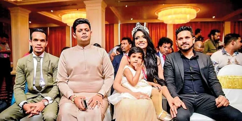 ශ්රී ලංකාවෙන් මතුවූ ලෝකයේ ලස්සනම බිරිය