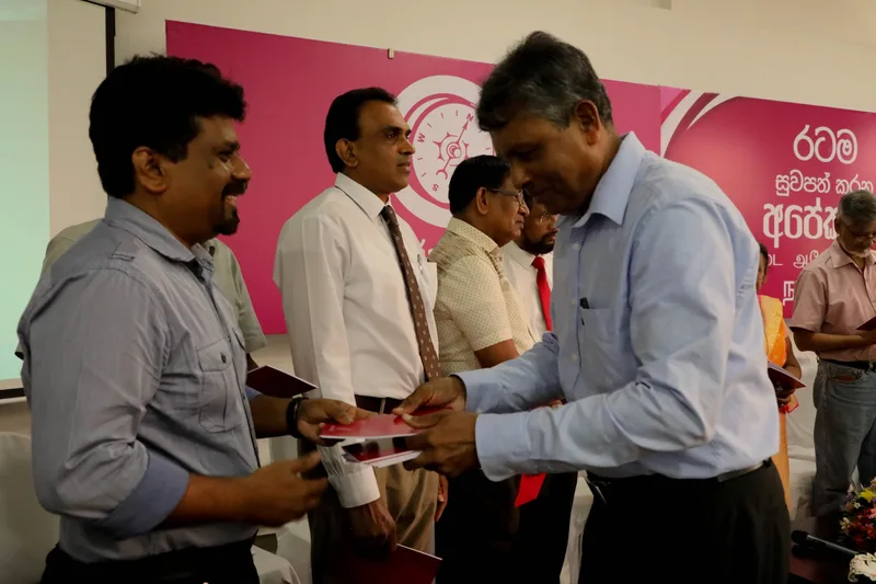 රෝගියෙකුට ඇඳක් ලබා දෙන්න බැරි සෞඛ්ය සේවයක් කුමකටද..?