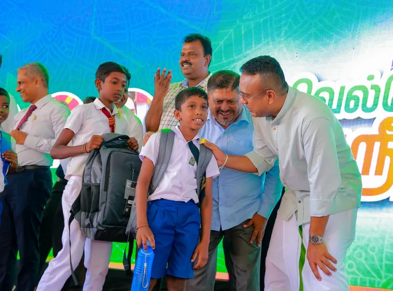 විදේශ රැකියා සහ වැඩි සැලකිලි රැගෙන වවුනියාවට ගිය ජය ගමු ශ්රී ලංකා මේ සතියේ ගම්පහට