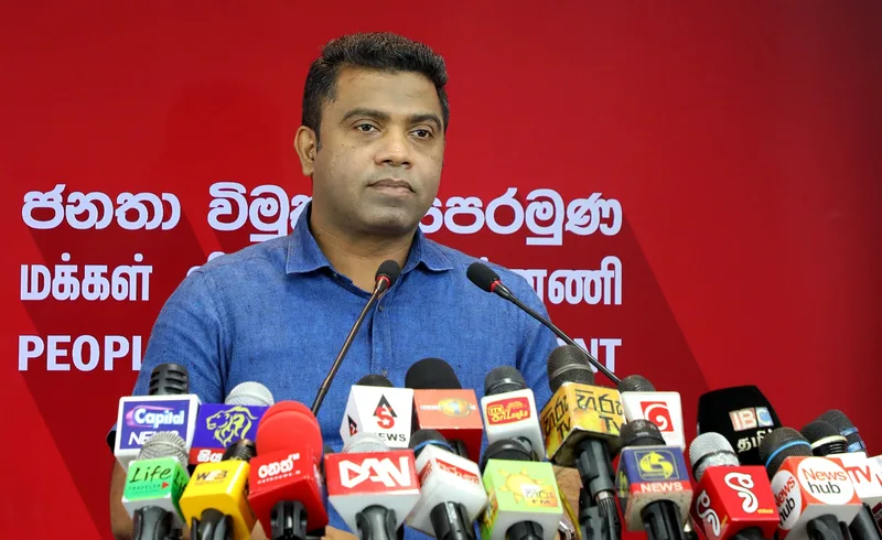 ආහාර සුරක්ෂිතභාවය සම්බන්ධයෙන් ආණ්ඩුව වගකීම් විරහිතයි
