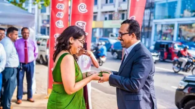 දේශපාලඥයන්ගෙන් වන බලපෑම නිසා මම ඉල්ලා අස්වෙනවා - සඳමාලි චන්ද්රසේකර මෙනෙවිය