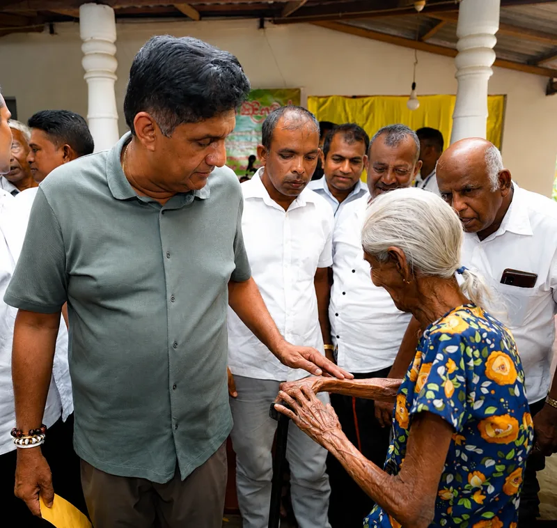 ලෝකයේ අවම වැටුප් ඇති අපේ රටේ තිරිගු පිටි මිල නැවතත් වැඩි කරලා