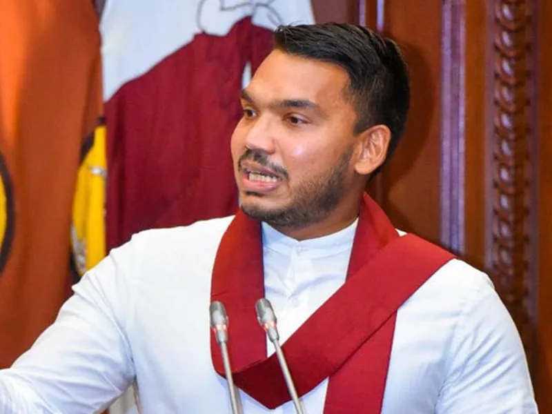 Online පනතට නාමල් රාජපක්ෂගේ සහය