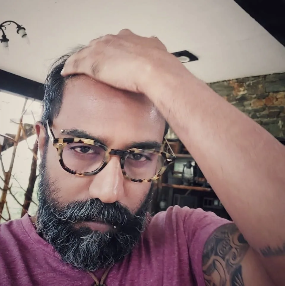 සුනිල් කියන්නේ දැවැන්ත සංස්කෘතික විපලවකරුවෙක්