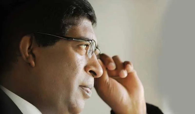කුස ගින්න නිවා ගන්න දෙන රු,5000න් දේශපාලනය කරනු එපා -රවී-