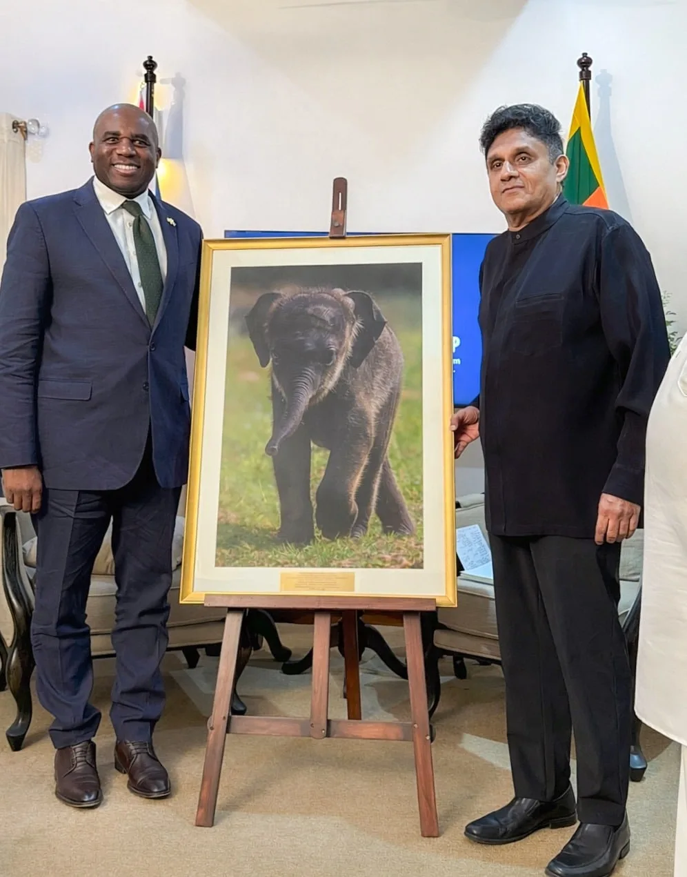 රටට වැදගත් වන කරුණු රැසක් ගැන විපක්ෂ නායක එක්සත් රාජධානියේ නියෝජ්ය අගමැති හමු වෙයි