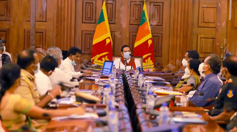 දීප ව්යාප්ත අලිවැටක් ඉදිකිරීම
