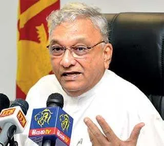 කතානායක වැඩ කරන්නේ ජනපතිට විරුද්ධවයි