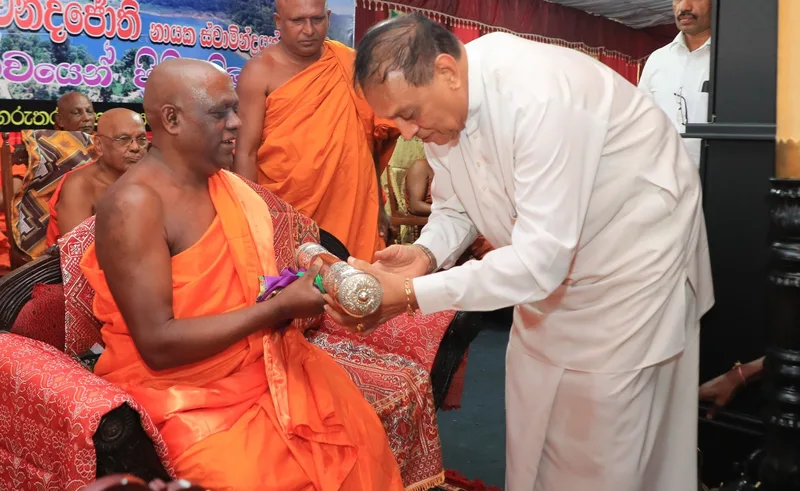 මහා සඟරුවනට එරෙහි වීම රටේ අනන්යතාවයට සහ සභ්යත්වයට වින කිරීමක්..!