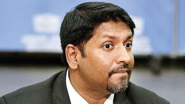 රනිල්ගේ රදළ ඔළු ගෙඩියට අර්ජුනගෙන් කුළු ගෙඩි පහරක්