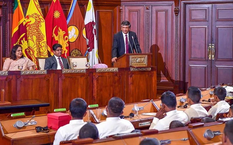 රටට නිවැරදි දේශපාලන නායකත්වයක් ලබා දිය හැකි දක්ෂයින් ශිෂ්ය පාර්ලිමේන්තුවෙන් ගොඩනැගෙනවා
