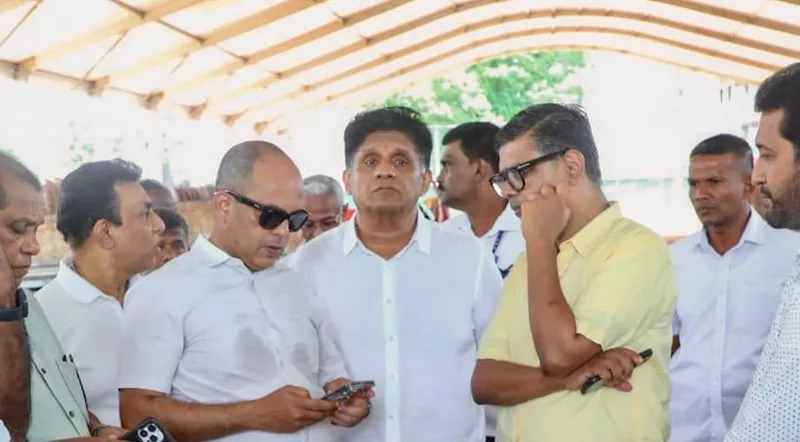 මැයි අරගලයෙන් විපක්ෂ නායක සටන අරඹයි