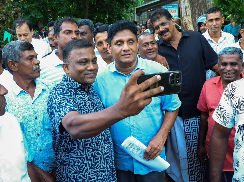 දැනට රජයේ ලොකුම ටෙන්ඩරය - ගල් අඟුරු නැව් 5ම බාලයි