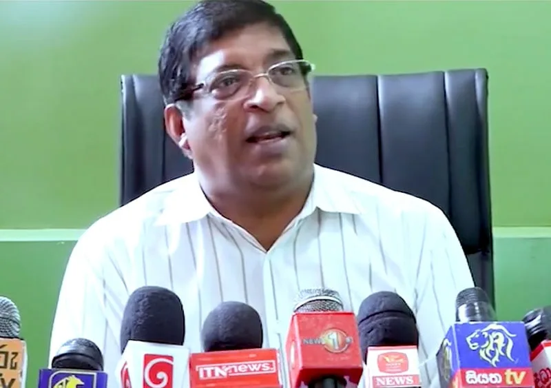 මන්ත්රීවරුනගේ විශ්රාම වැටුප අහෝසි කරනු