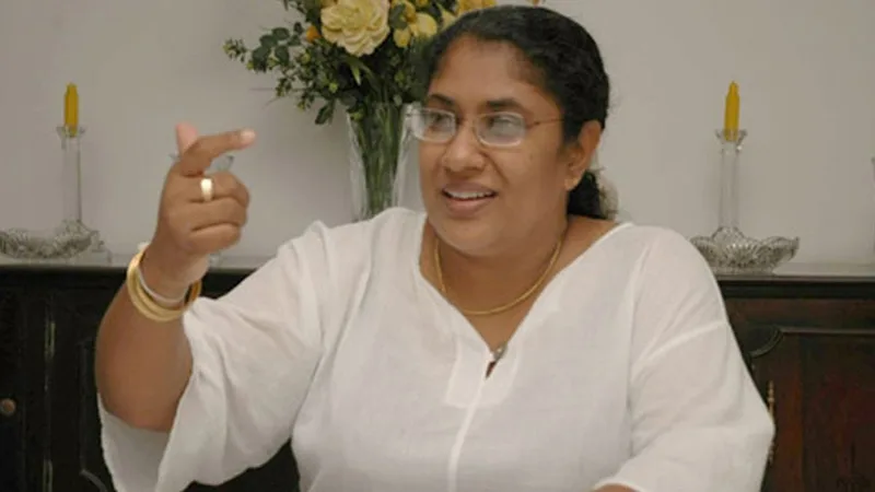 තලතා ගියාට අපි සජබෙන් යන්නෙ නෑ
