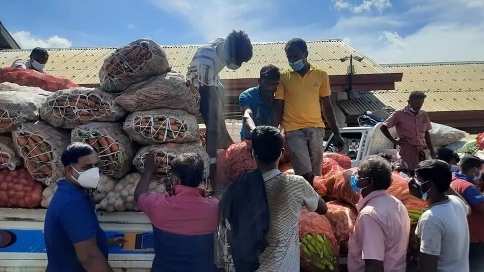 කොළඹ එළවළු කිලෝව 400යි-බදුල්ලේ 30ට වත් විකුණනු බැහැ
