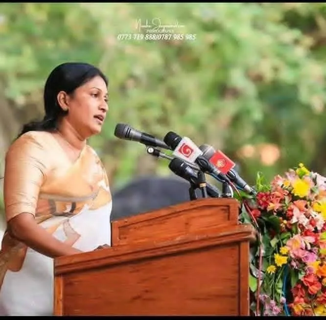 කවුද මේ මෛත්රී වික්රමසිංහ..?