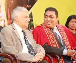 රනිල් හැර විකල්පයක් නොමැත
