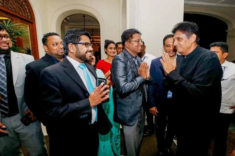 සජිත් තරුණ වෘතියවේදින් හමුවෙති