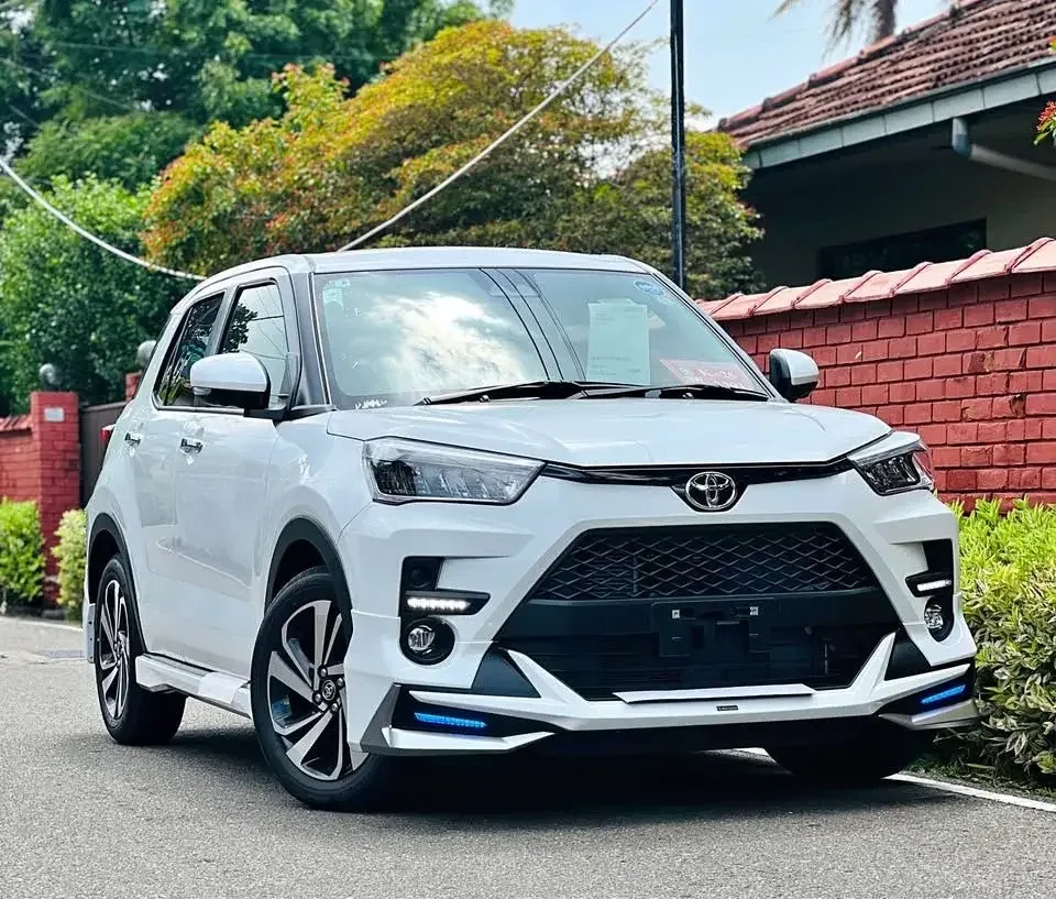 ශ්‍රී ලාංකික මධ්‍යම පාන්තික බොඳවූ සිහිනය - Toyota Raize