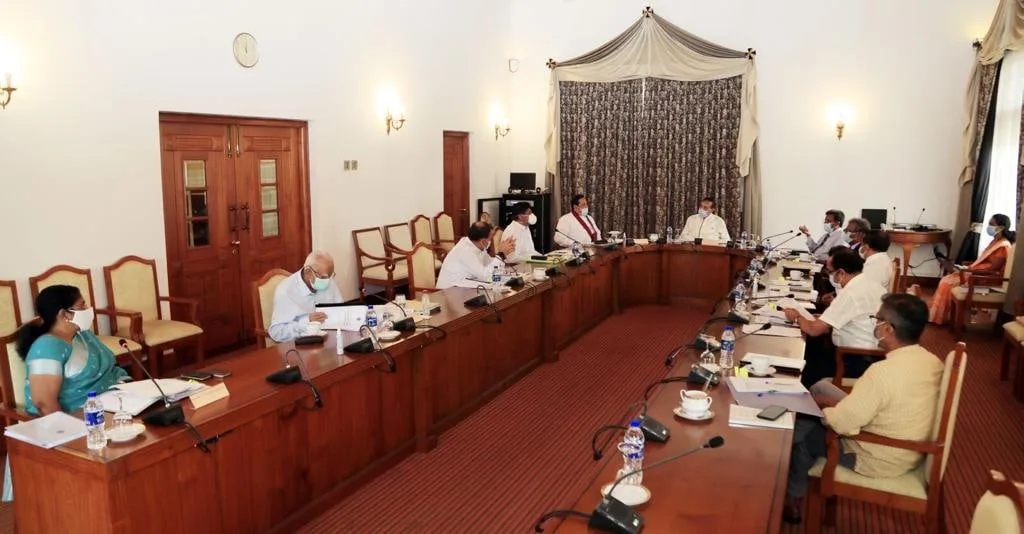 පාර්ලිමේන්තුව කැඳවා අර්බුදයක් හදන්න සූදානම් නැහැ -කරූ-