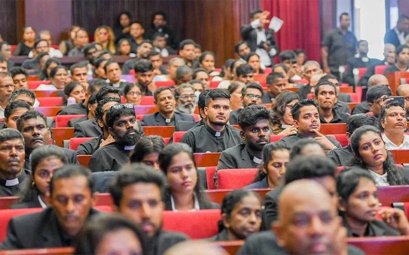 වාර්ගික හෝ ආගමික කරුණු පදනම් කර ගනිමින් මැතිවරණ කරන්නේ නැහැ
