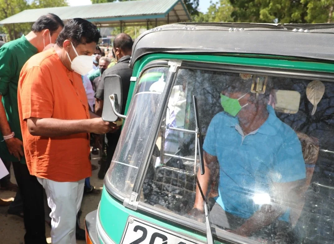 ආණ්ඩුවට දුකක් නැහැ-ජනතාවට ඇපත් නැහැ