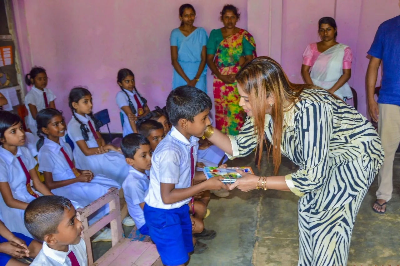 රොෂාන් රණසිංහට සිදු වන්නේත් සජිත්ගේ ඔඩොක්කු කුක්කෙකු වීමටයි
