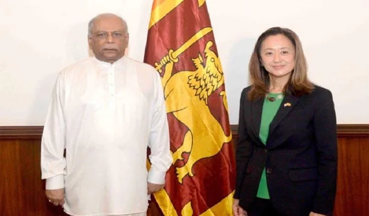අමෙරිකා තානාපතිනිය, අගමැති හමු වෙයි
