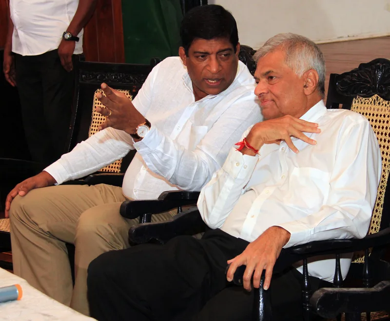 රවීගෙන් ගෝඨාට VAT ප්රහාරයක්