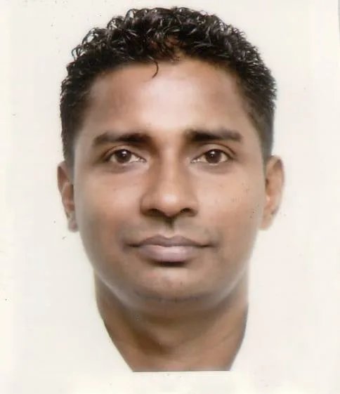 එජාපයයි-නායකයයි වැනසුවේ කවුද..?
