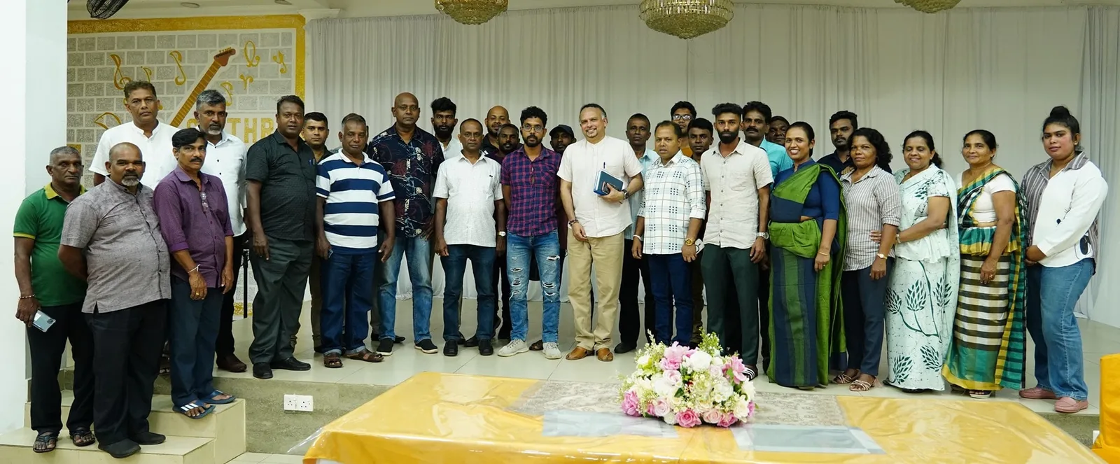 සැබෑ එජාප පාක්ෂිකයින් එකතු කිරීමේ වැඩ පිළිවෙළ නවීන් බිම්මට්ටමෙන්ම අරඹයි
