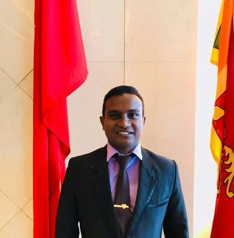 159 ආණ්ඩුව දණගස්වා කුමාර ජයකොඩි ගෙදර යැවූ විපක්ෂ නායක සජිත්ගේ මෙහෙයුම