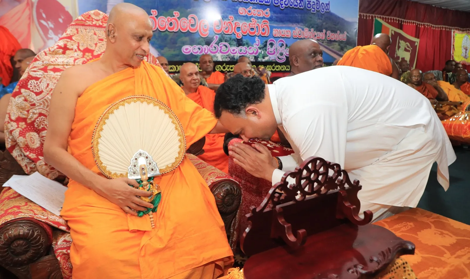 මහා සඟරුවනට එරෙහි වීම රටේ අනන්යතාවයට සහ සභ්යත්වයට වින කිරීමක්..!