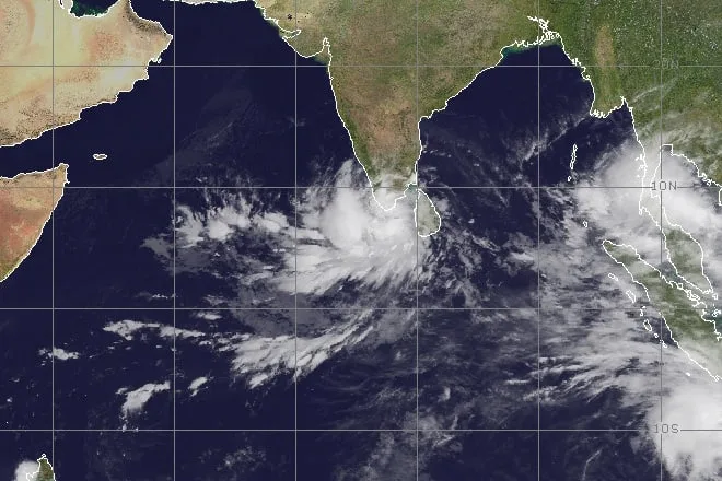 දිවයිනට කාලගුණයෙන් රතු නිවේදනයක්