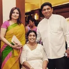 ලංකා මාතාව දිදුලපු මව -දේශපාලන ජීවිතයේ ලොකුම ශක්තිය වූ බිරිද-ජලනි ප්රේමදාස
