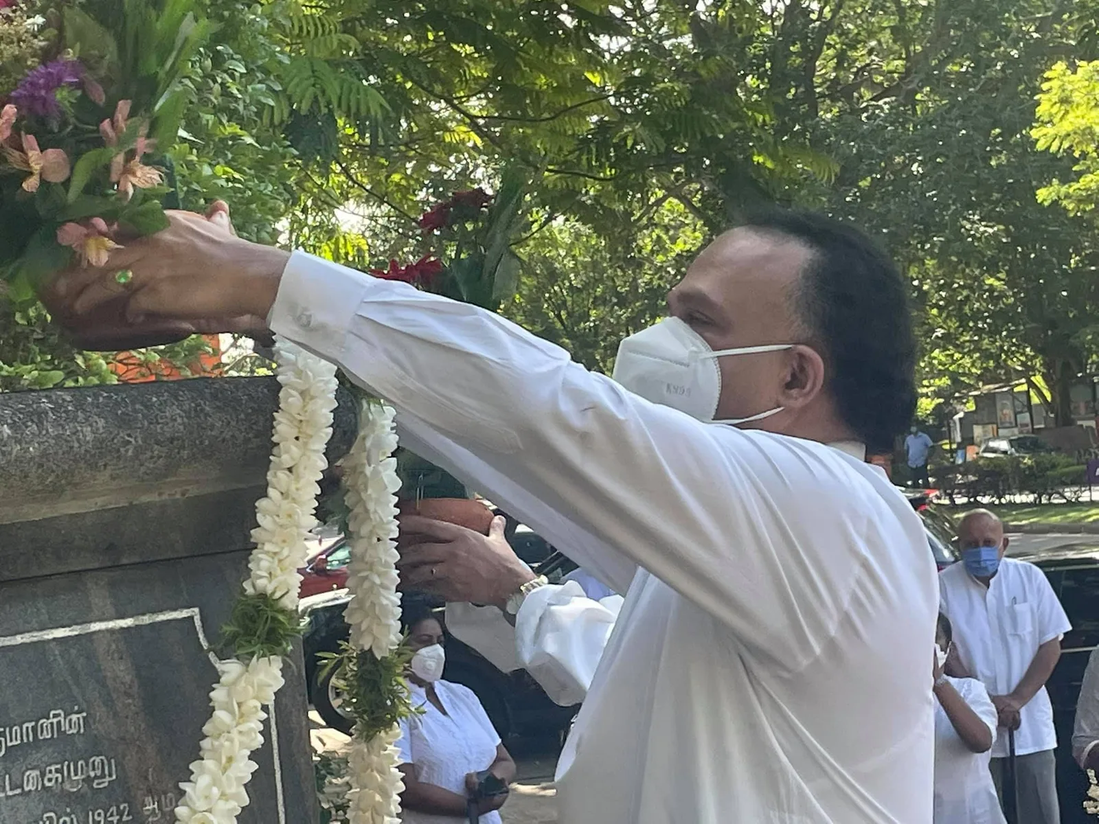 ගාමිණී දිසානායක මහතාගේ 27 වැනි ගුණසැමරුම