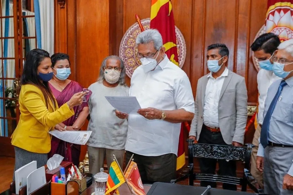 කාබන් ශූන්යකරණ සහතිකයෙන් ජනපති පිදුම් ලබයි