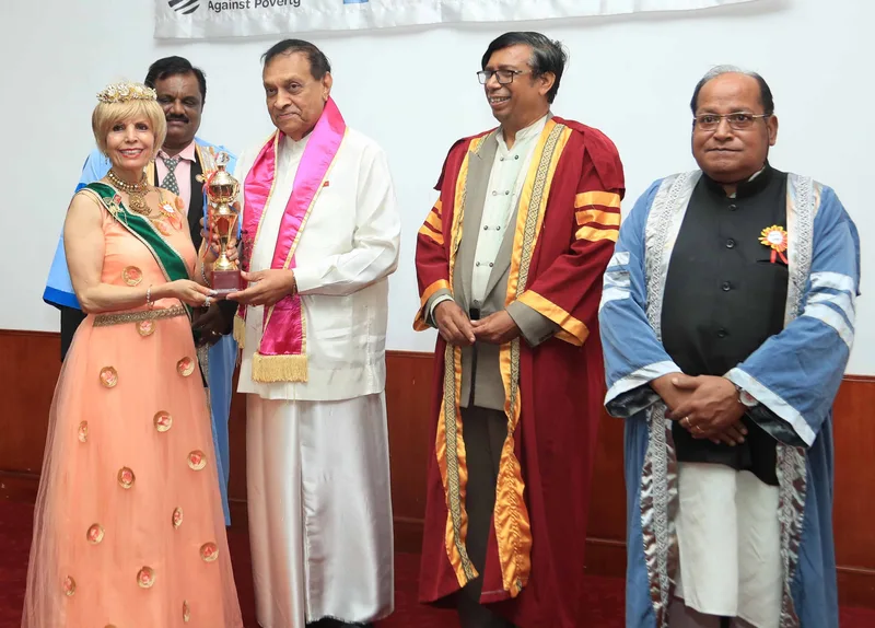 දකුණු ආසියාවේ විශිෂ්ටතම රාජ්‍ය තාන්ත්‍රිකයා සම්මානයෙන් කතානායක පිදුම් ලබයි