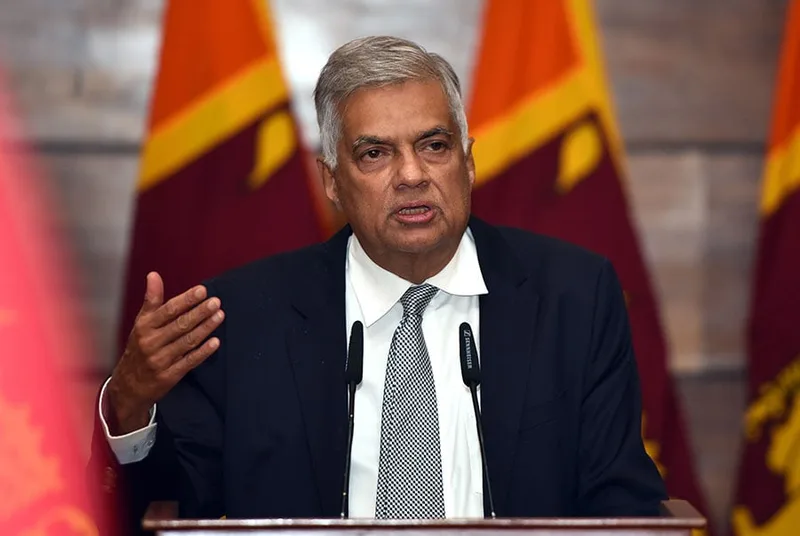 Mr Clean - අත් අඩංගුවට..!