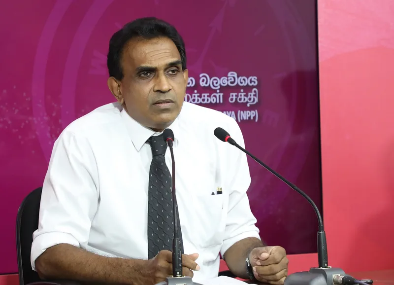 පාස්කු ප්රහාරයේ චෝදනා ලැබූවන්ට ආණ්ඩුව උසස්වීම් දීලා..!