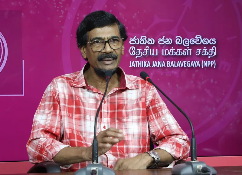 පාලකයන්ගේ කුමන්ත්‍රණ ජනතාව හඳුනා ගන්න ඕනේ..!