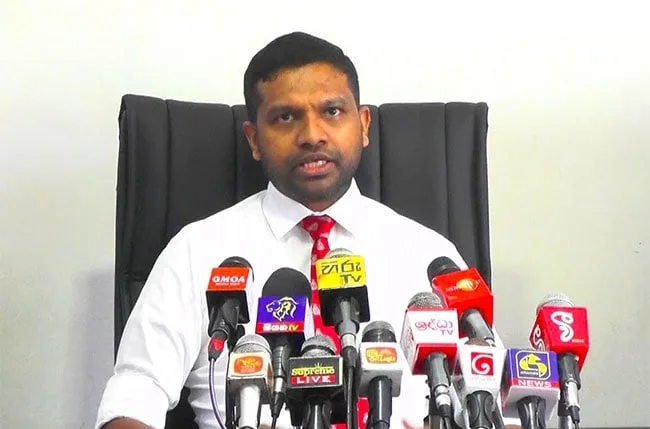 කොවිඩ් මරණවලින් සියයට අනූවක් අඩු කරගන්න තිබුණා