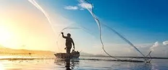 ඉන්දීය ධීවරයින් සිව් දෙනෙකුට හා යාත්රාවට වැඩ වැරදි