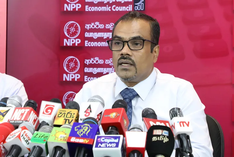ණය ප්‍රතිව්‍යුහගත කිරීමෙන් සියලු ප්‍රශ්න විසඳෙන්නේ නැහැ