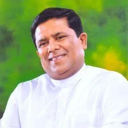 නිදහස් සමරුව එක්ක ජාතියේ පියා ඩී.එස් සමරමු..!