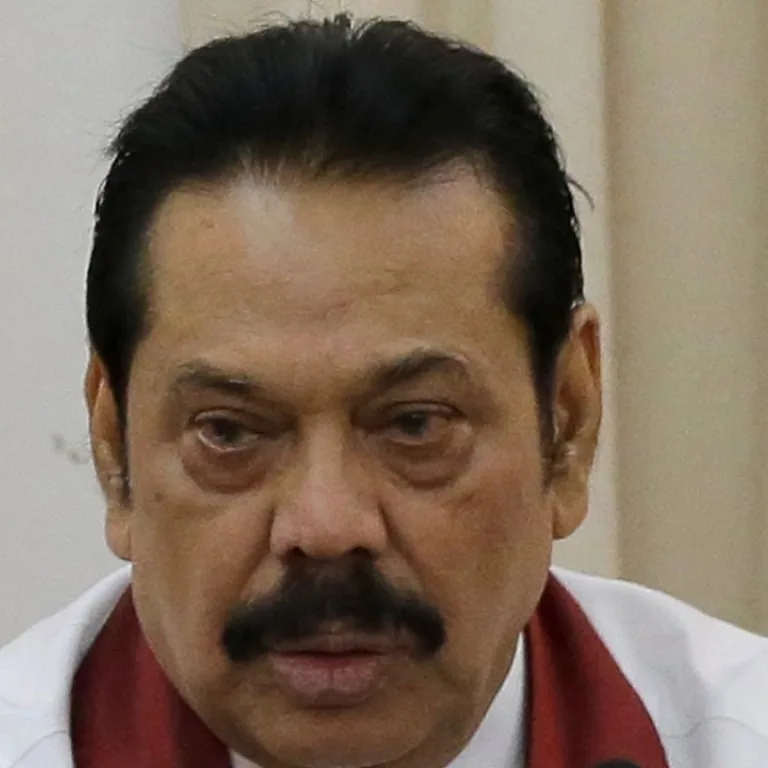 මහින්දලා බය යූ.ඇන්.පී. අපේක්ෂකයා කවුද..?